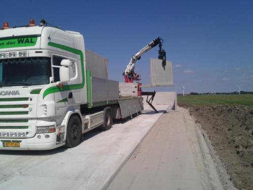 SILOWAND/KEERWAND 1,25mtr hoog zonder hak - nieuw